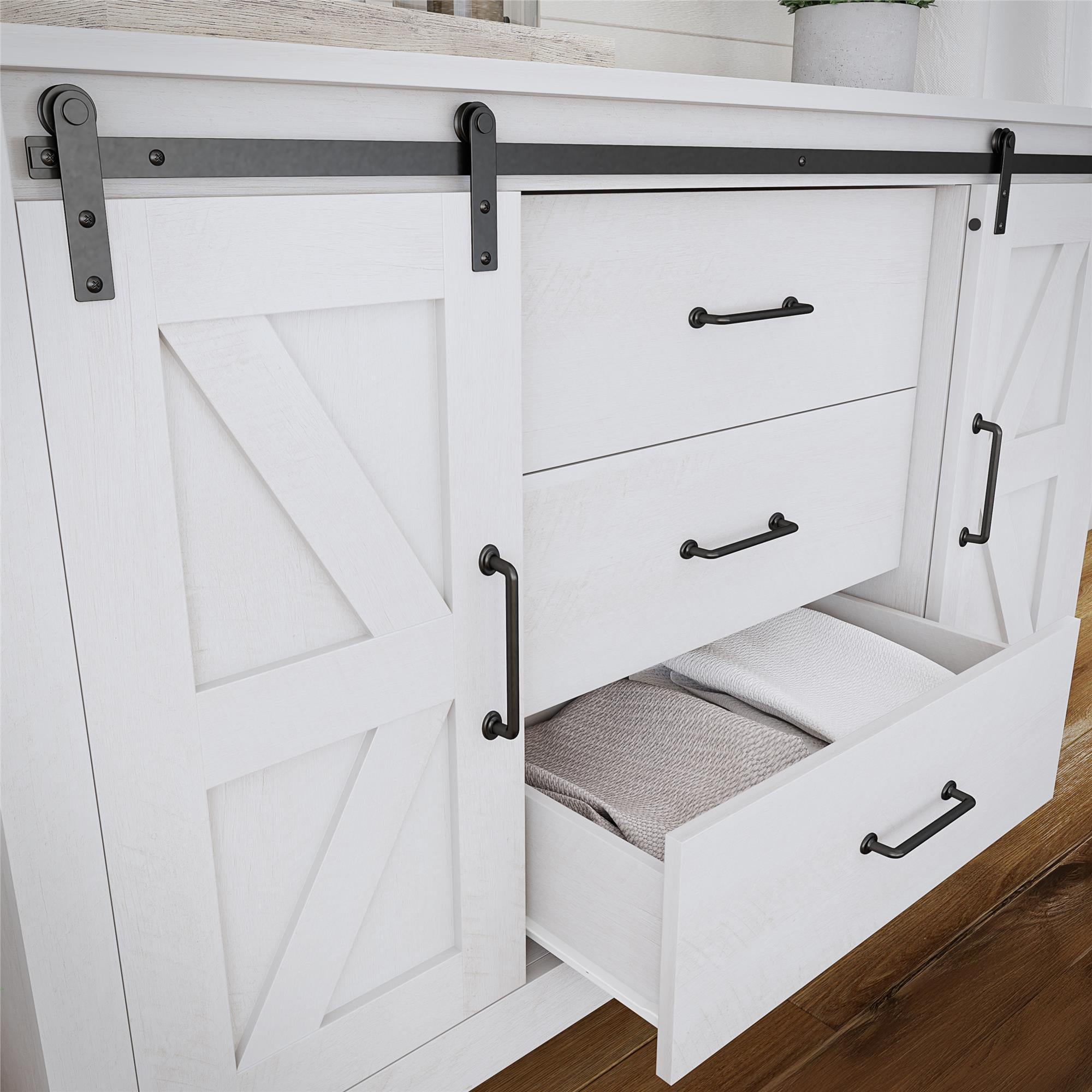 Alton Farmhouse 3 Drawer/2 Door Dresser, Magnolia Oak - Magnolia Oak - 3 Drawer