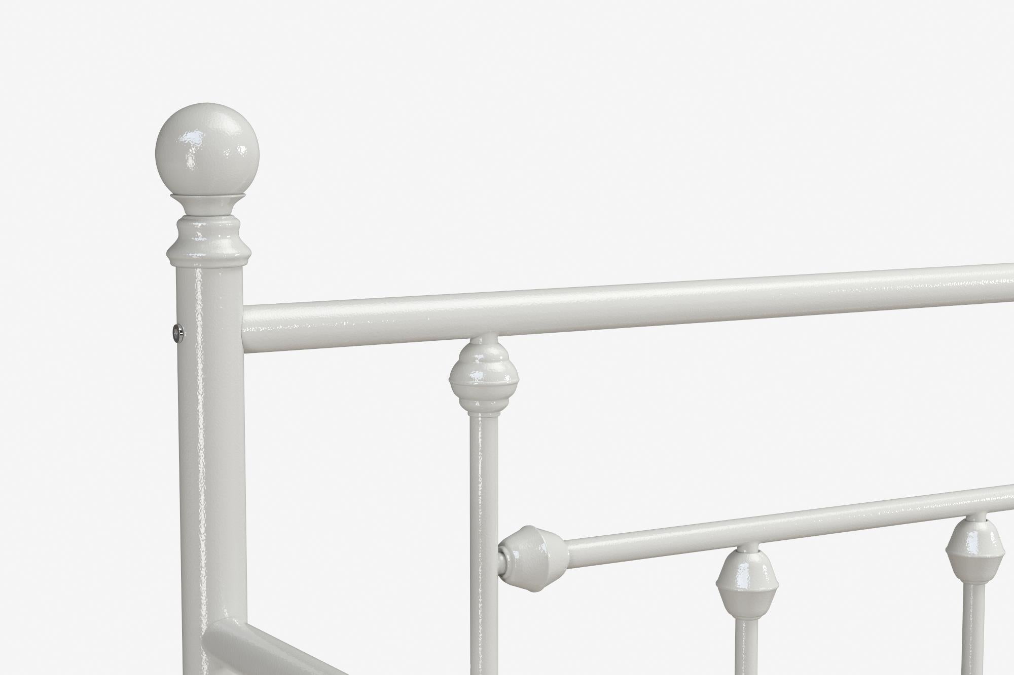 DHP Manila Metal Daybed with Trundle - White - Full